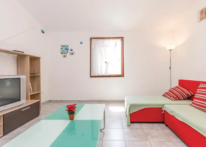 Two-bedroom In Appartement *